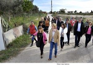 Alcaldesa visita Las Pachecas _ 02