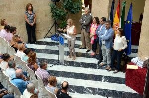 Alcaldesa entrega proyectos rehabilitación (2)